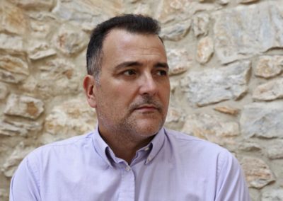 Στη «Λέσχη Ανάγνωσης» του Πνευματικού Κέντρου Ασπροπύργου, ο Συγγραφέας Ηλίας Μαγκλίνης