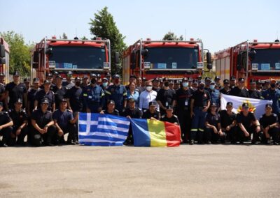Ο Δήμαρχος Ασπροπύργου Τίμησε   τους Ρουμάνους Πυροσβέστες  κατά την Τελετή Αποχώρησης τους.
