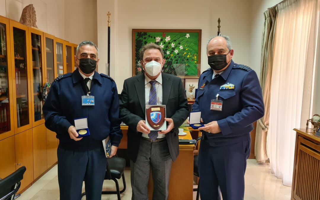 Συνάντηση Δημάρχου Ασπροπύργου με  τον Διοικητή της 112 Π.Μ