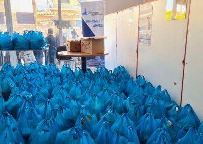 Διανομή ειδών πρώτης ανάγκης  από το  Κοινωνικό Παντοπωλείο Ασπροπύργου