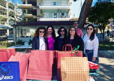 Συγκινητική η ανταπόκριση των δημοτών στη δράση του  «Όλοι Μαζί Μπορούμε» για την συγκέντρωση Πασχαλινών δώρων για τα παιδιά του Ασπρόπυργου που το έχουν ανάγκη