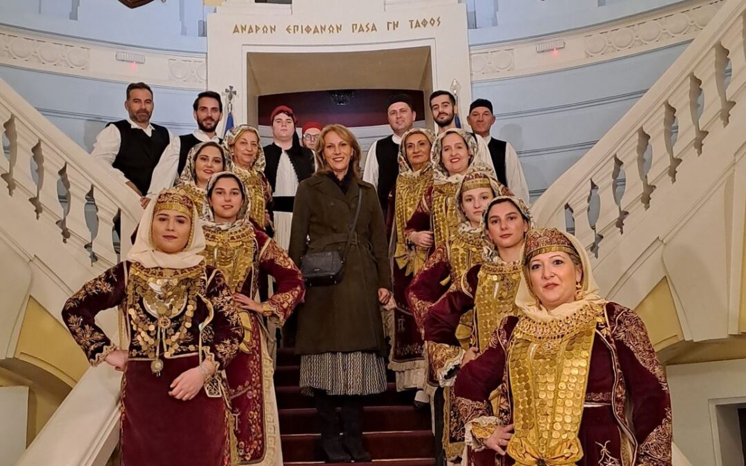 Το Χορευτικό Τμήμα  του Πνευματικού Κέντρου   συμμετείχε στον εορτασμό των  10 χρόνων λειτουργίας  της Ελληνικής Σχολής Μαστολογίας