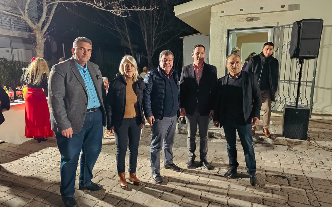 Ο ΔΗΜΟΣ ΚΑΙ ΣΥΛΛΟΓΟΣ ΗΠΕΙΡΩΤΩΝ ΑΣΠΡΟΠΥΡΓΟΥ Αναβίωσαν το Αποκριάτικο, Ηπειρώτικο Έθιμο της Τζαμάλας