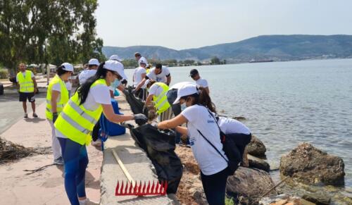 Ο Ο.Α.Φ.Ν.Τ.Η. μαζί με Εθελοντές Αθλητικών Συλλόγων της Πόλης Καθάρισαν την Παραλία Ασπροπύργου