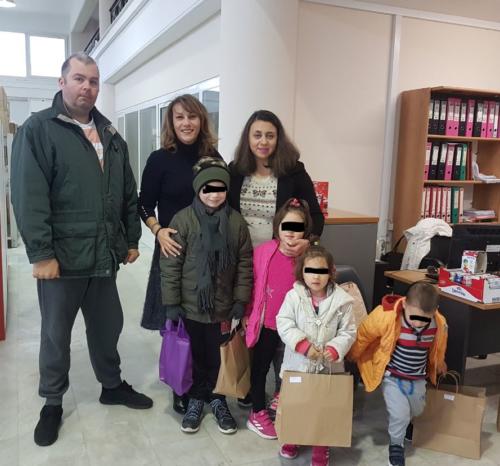 Πρωτοχρονιάτικα Δώρα στα Παιδιά των Ωφελούμενων του Κοινωνικού Παντοπωλείου